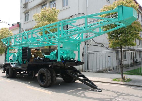 İyi bir fiyat. 8 Lastik Römork SPJT300 Döner Su Sondajı Rig çevrimiçi
